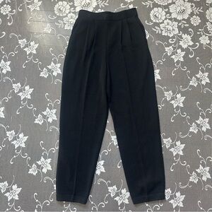 St. John Evening Santana Knit High Waisted Tapered Pant Elastic Waist black Sz 2